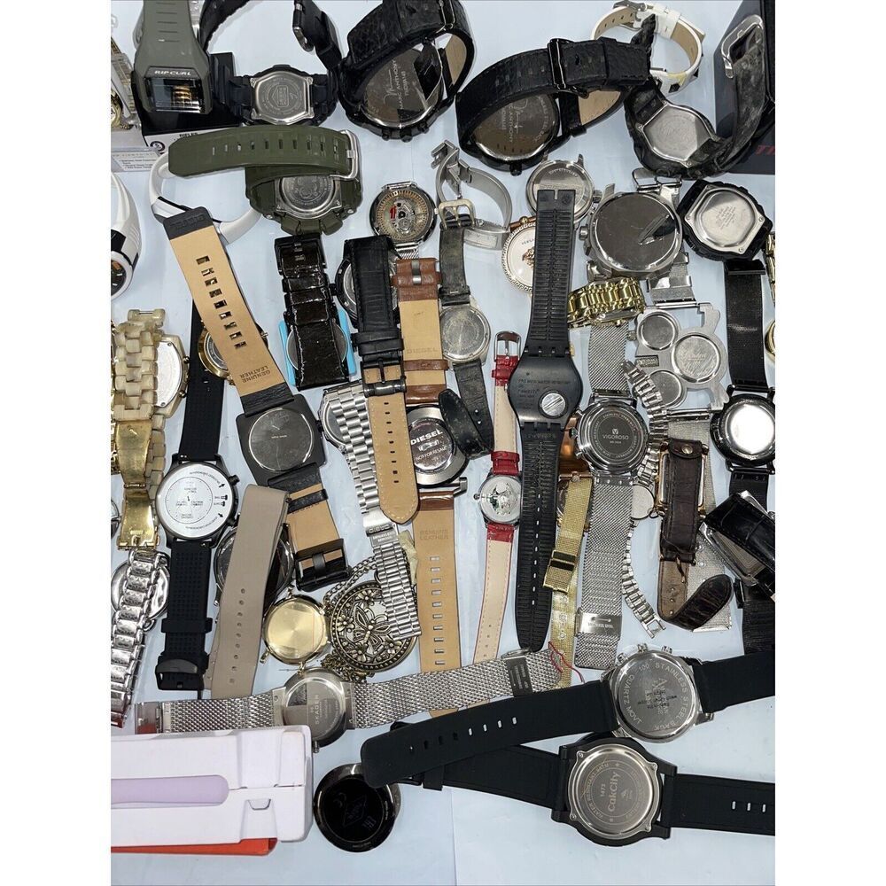 Wholesale Watches Diesel Timex MK Guess Versace Fossil Coach AX Qty 56 Sku LAN60 - Picture 12 of 13